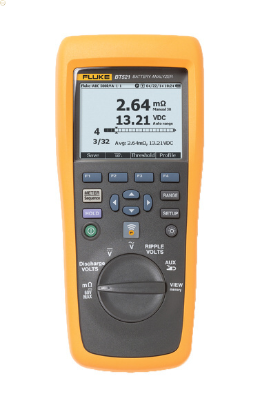 Fluke BT521 - Tester baterií / akumulátorů